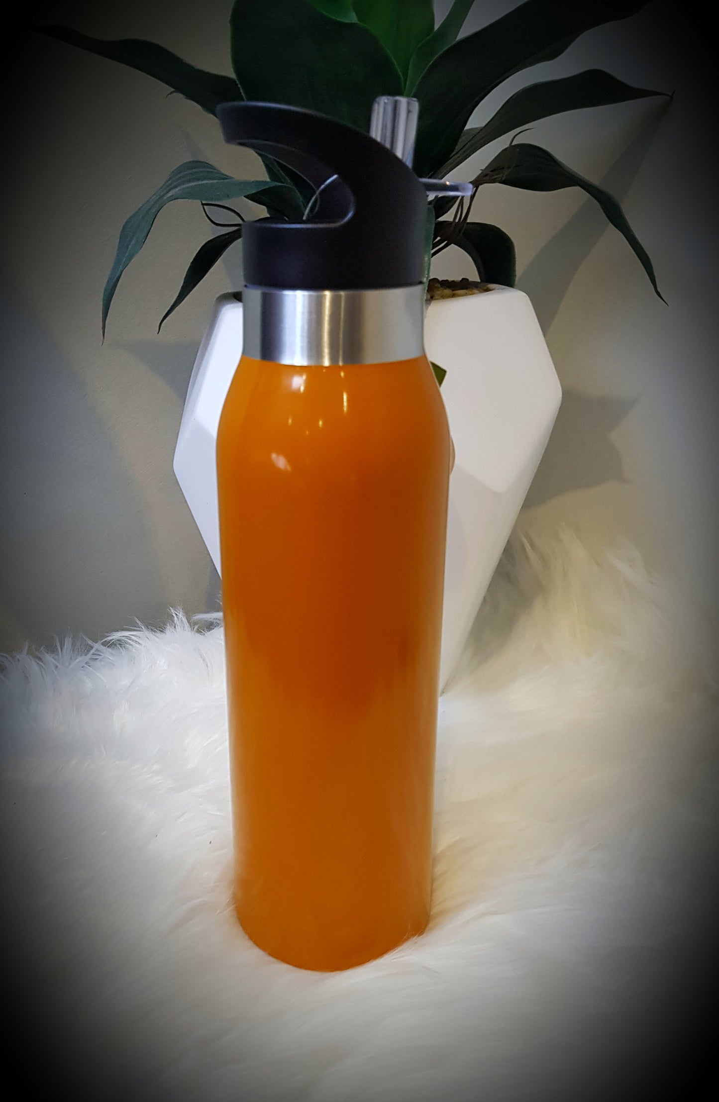 Insulated straw drink bottles